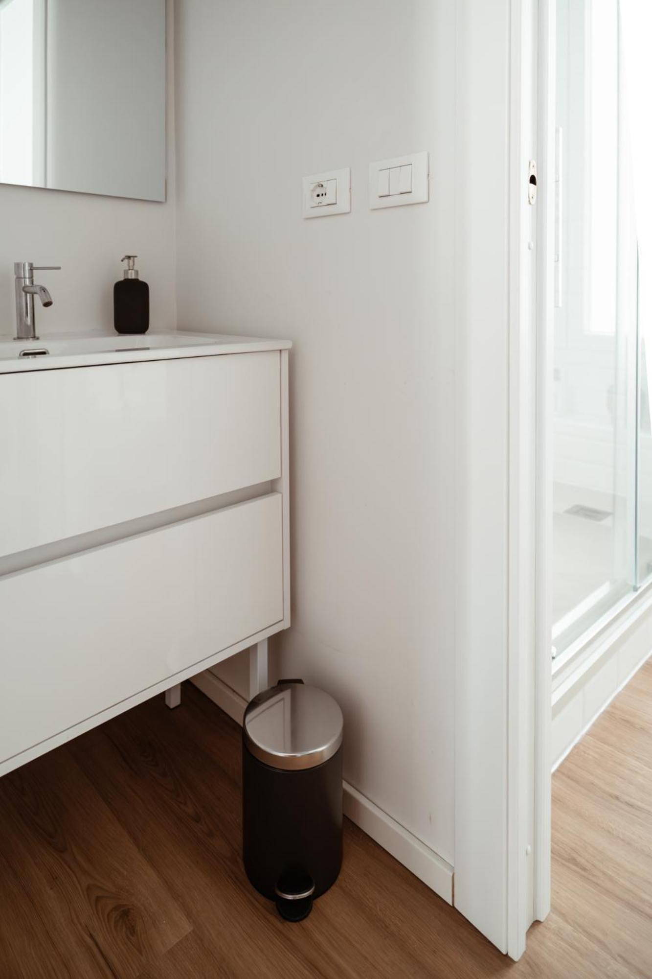 Mercanti Modern Flat - Balcony - Torino Centro Dış mekan fotoğraf
